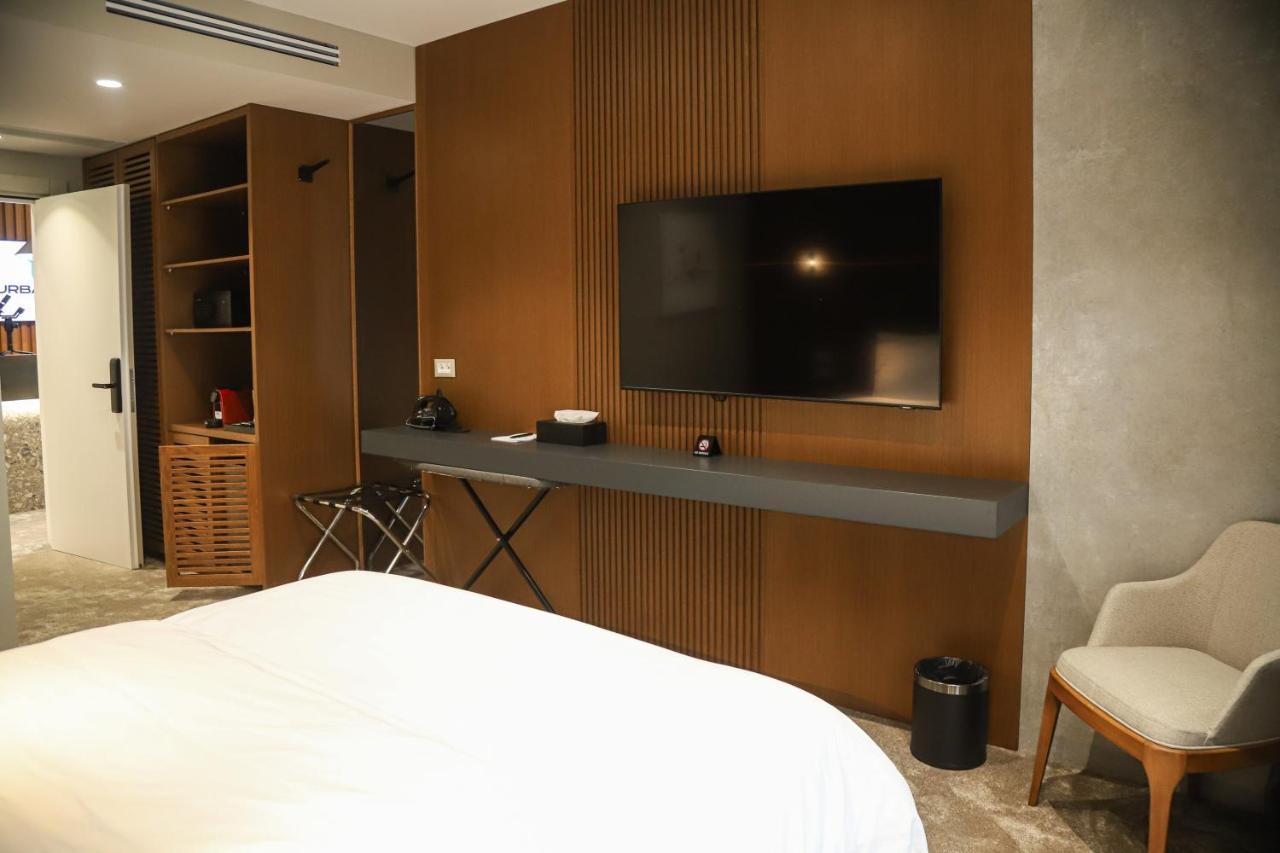 Urbanin Apartment & Hotel Tiranë Ngoại thất bức ảnh